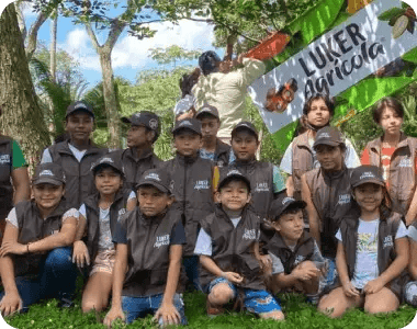 luker-blog-educating-youth-on-a-greener-supply-chain-in-communities